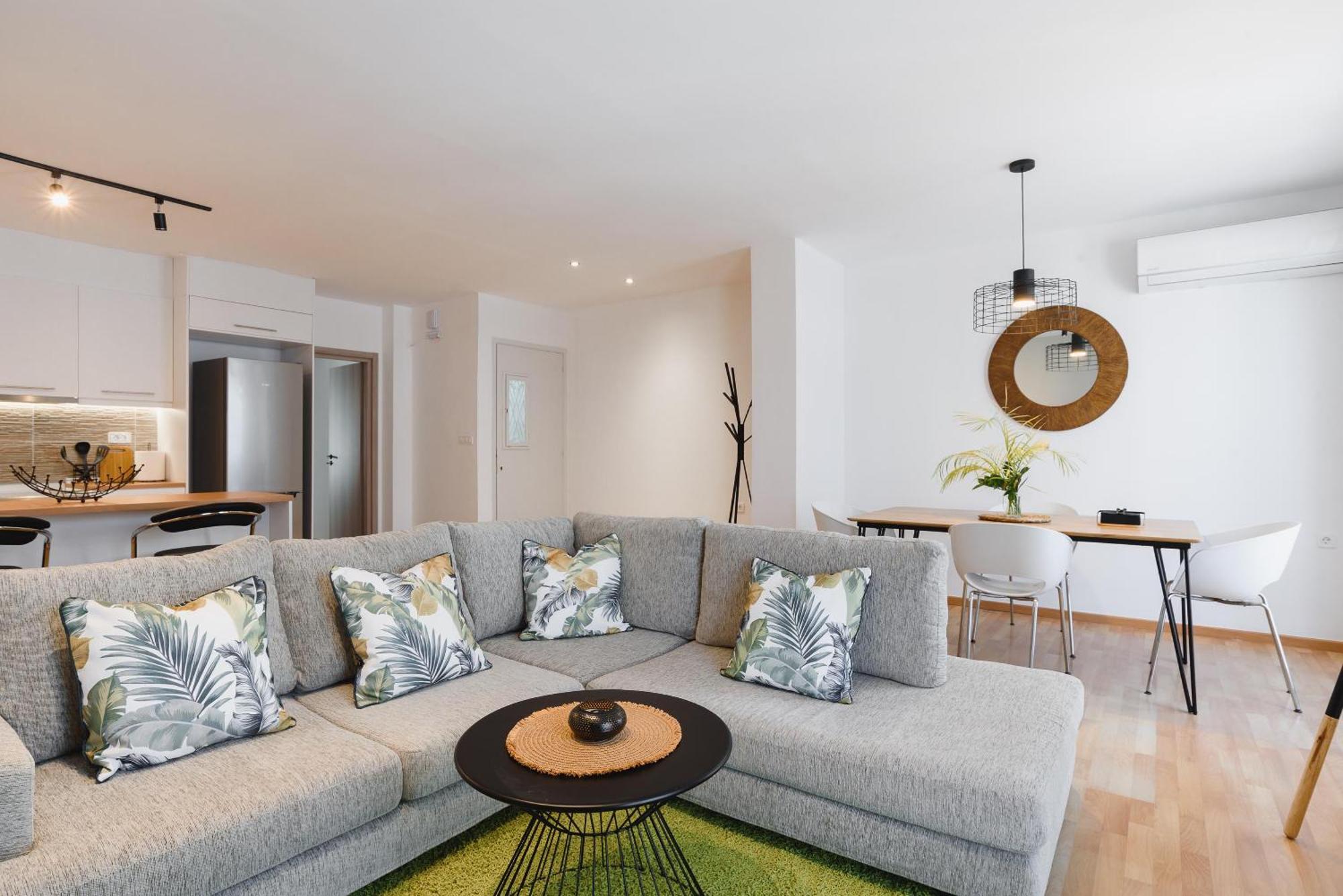 Mandraki City Center Apartments Rhodes City Buitenkant foto